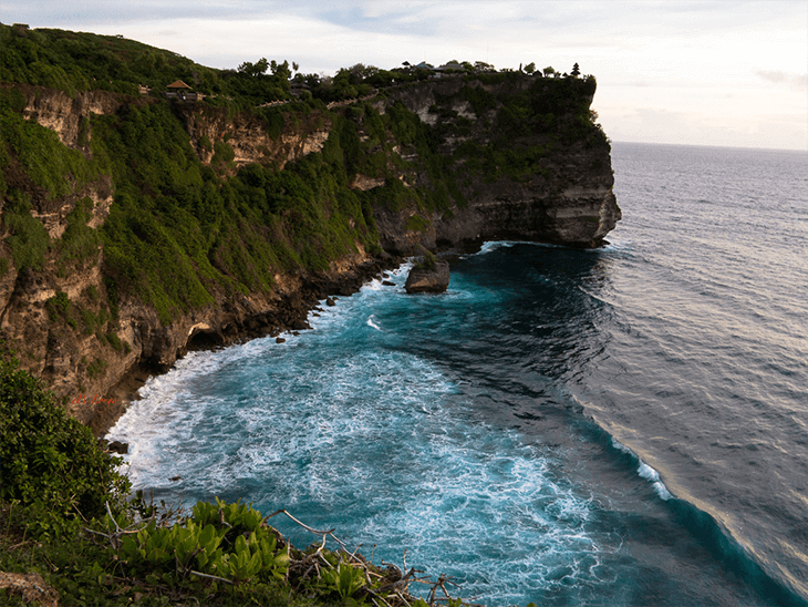 How Many Days in Bali : Uluwatu Kuta