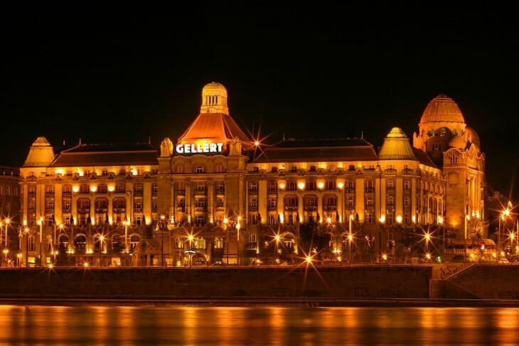 montako päivää Budapestissa: Gellert Bath Budapest