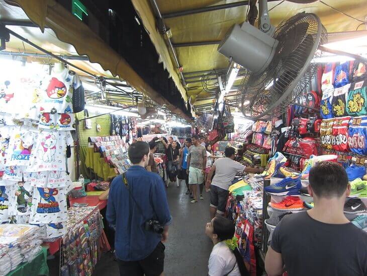Best Area to Stay in Bangkok for Shopping: Patpong night Market