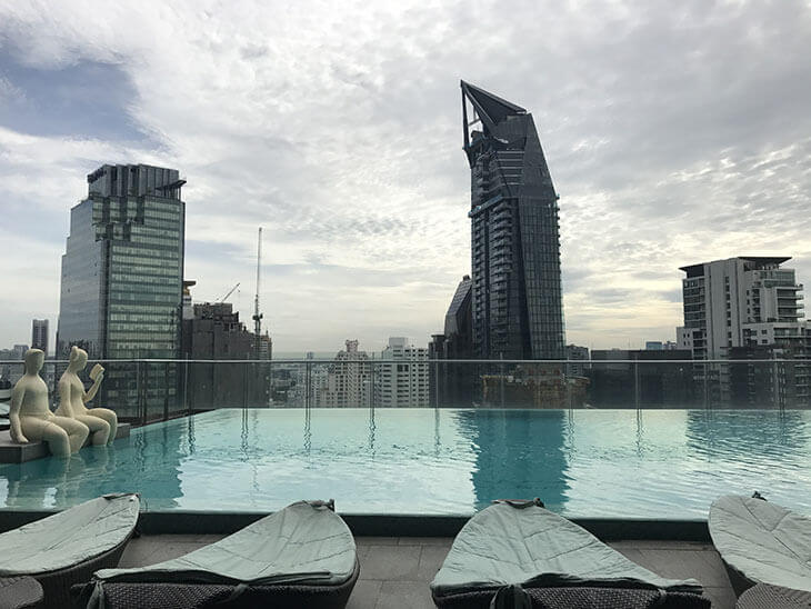 Best Luxury Hotels in Bangkok with Infinity Pool: Amara Hotel Bangkok