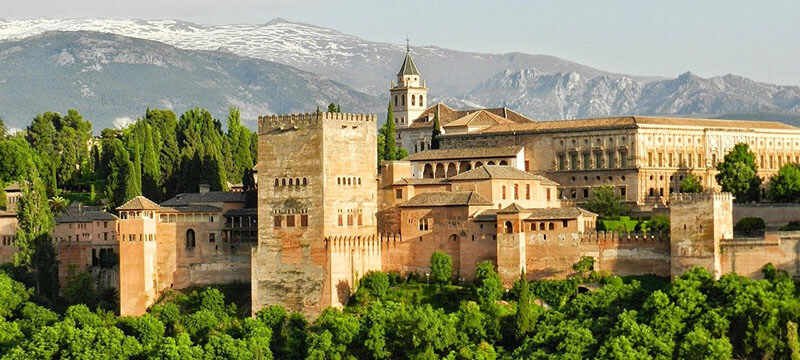 Alhambra Fortress best things to do in granada