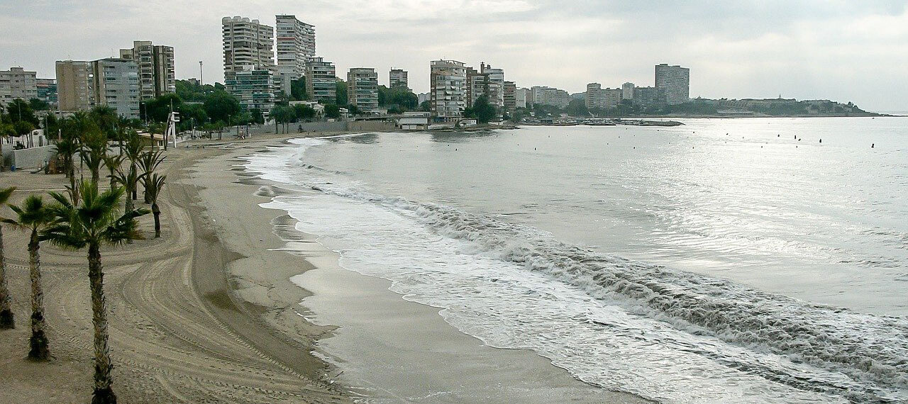 Albufereta Beach 