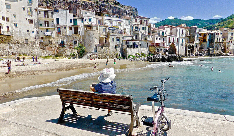  Cefalu, best place to stay in Sicily with family