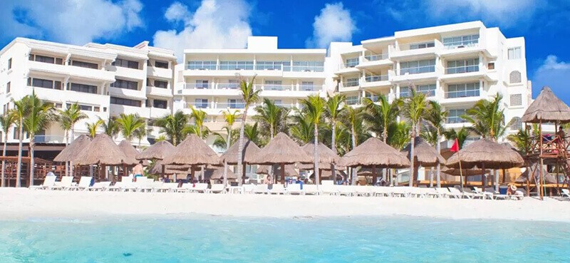 Best Hotels In Cancun For Partying: Hotel NYX Cancun