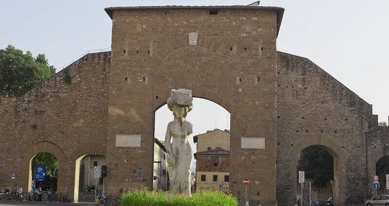 San Frediano and Santo Spirito, lots of restaurants and bars