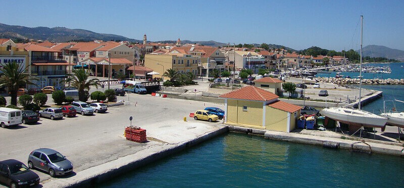 Lourdas, best place to stay for a beautiful beach