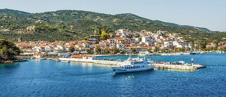 Where To Stay in Skiathos for first time travelers: Town