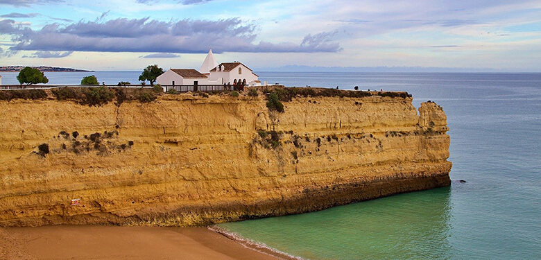 Albufeira, where to stay in Algarve for nightlife