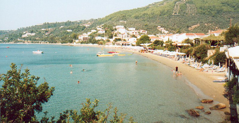 Megali Ammos, stay on the beach close to Skiathos Town