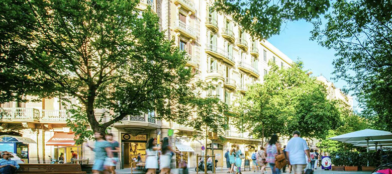 Passeig De Gracia, where to stay in Barcelona for luxury