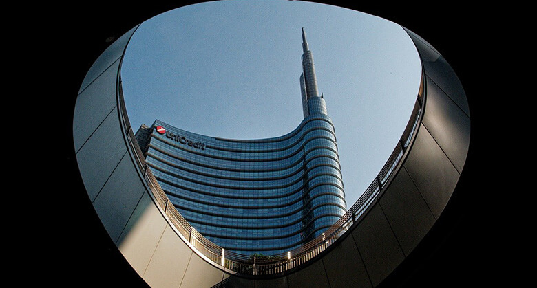 Porta Nuova and Isola, staying near Garibaldi