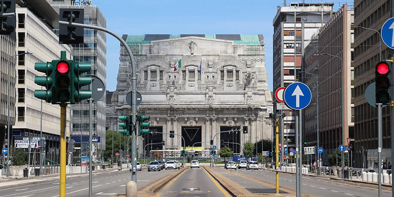 Stazione Centrale, where to stay in Milan near main train station