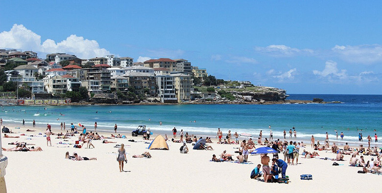 Bondi Beach, where to stay in Sydney for the beach