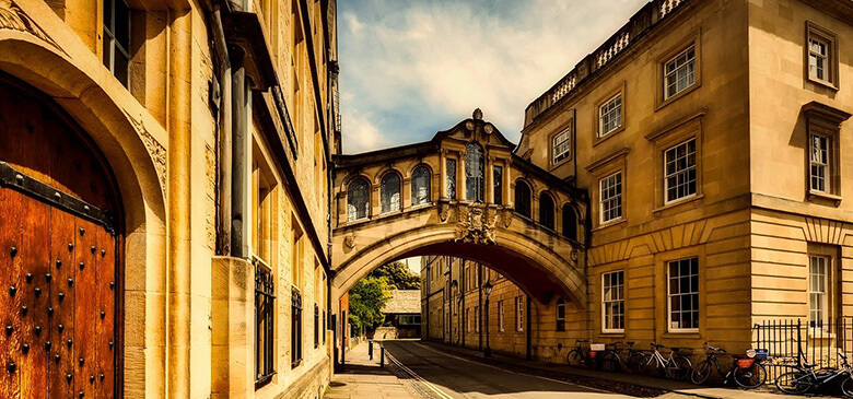 Oxford City Centre, where to stay in Oxford for first-time tourists