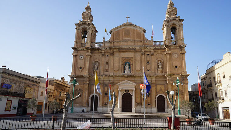 Il-Gżira and Msida, budget-friendly area with local vibe