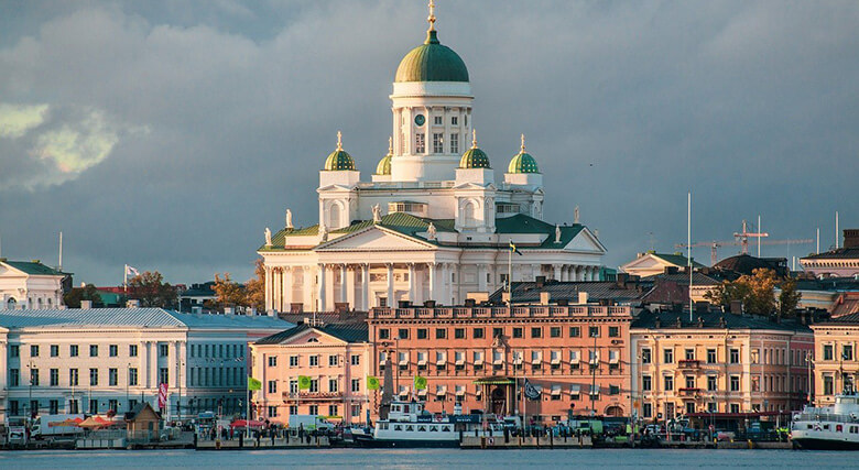  Kluuvi- City centre, best area to stay in Helsinki for first time