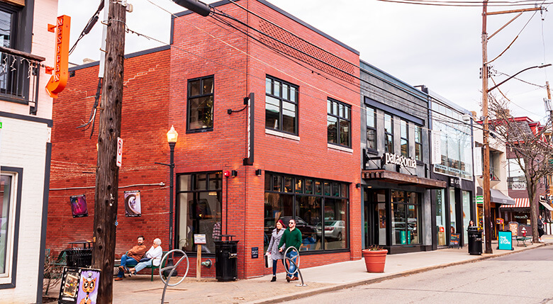 Shadyside, where to stay in Pittsburgh for shopping